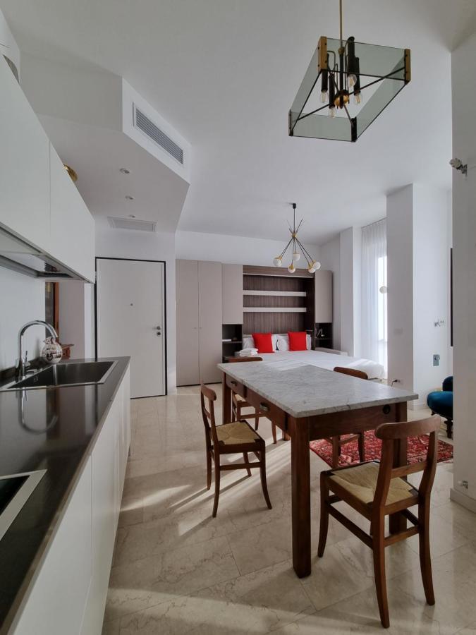 Ampio Ed Incantevole Monolocale A Citylife Milano Eksteriør billede